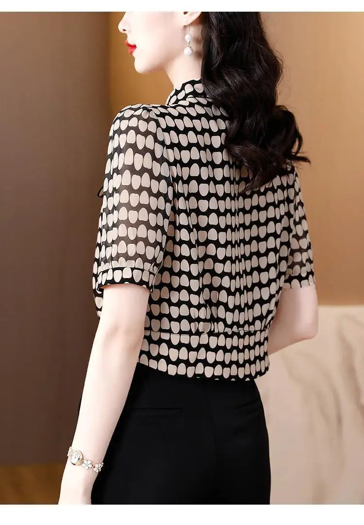 Temperament Fashion Summer Chiffon Shirts Women Polo-Neck Single Breasted Polka Dot Western Style Short Corset Short Sleeve Tops