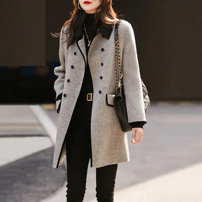 Manteau femme qui allie confort protection et élégance pour les journées fraiche