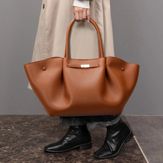 Sac à main femme qui conjugue raffinement solidité et praticité Indispensable dans toute garderobe moderne